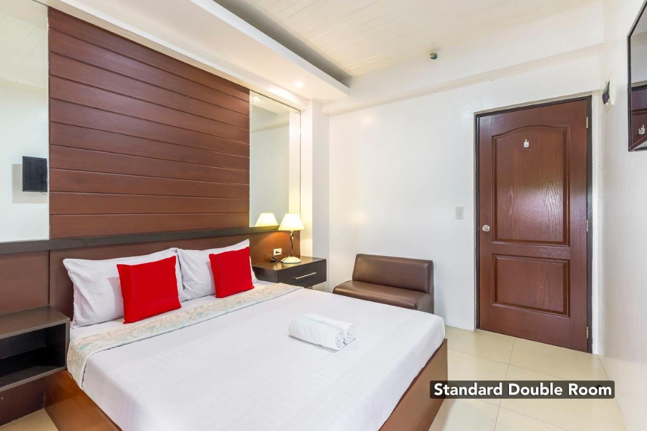 Yellowbell Hotel Batangas Exterior photo